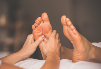 FOOT MASSAGE